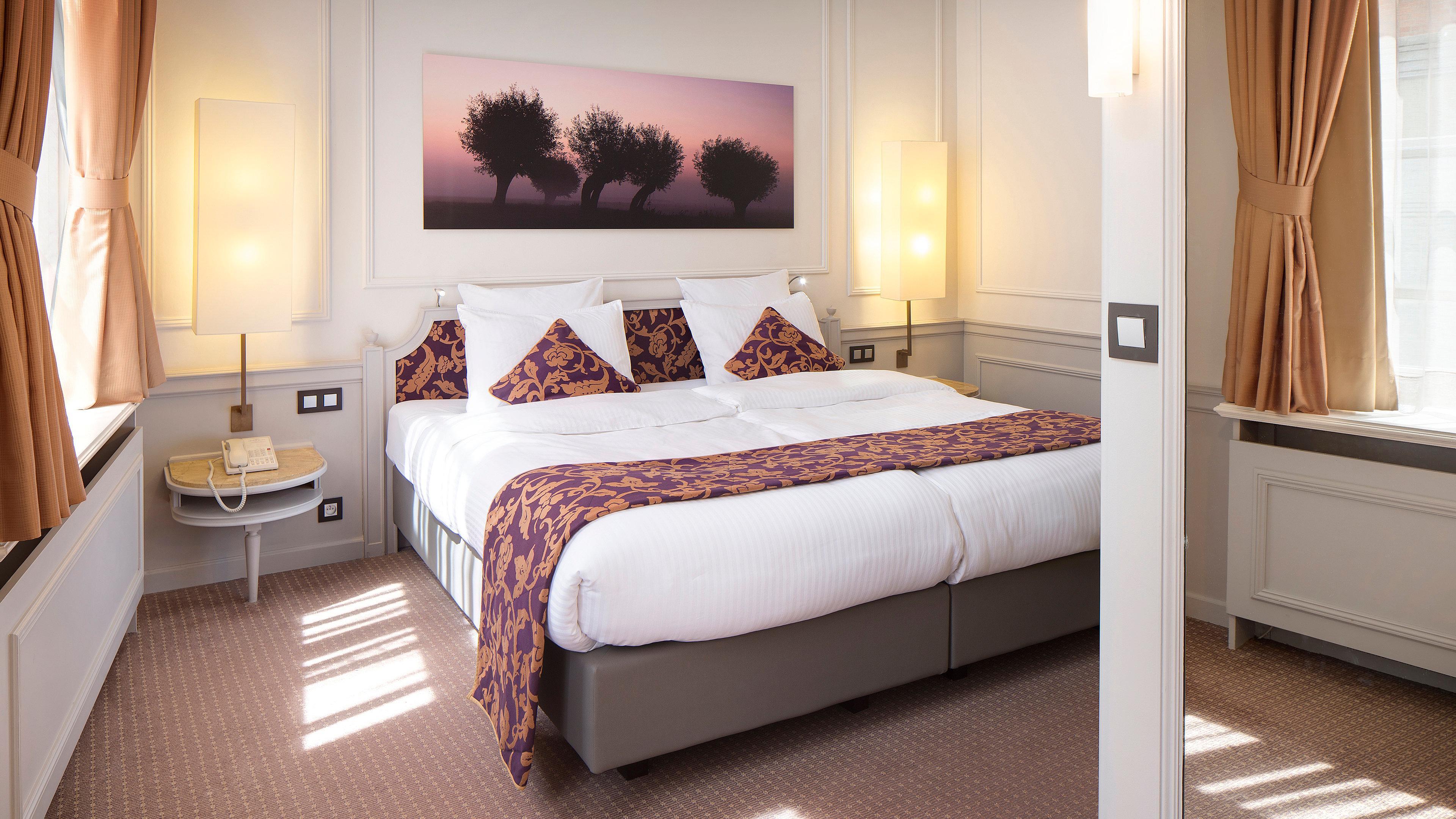 Crowne Plaza Hotel Brugge By Ihg Exterior photo