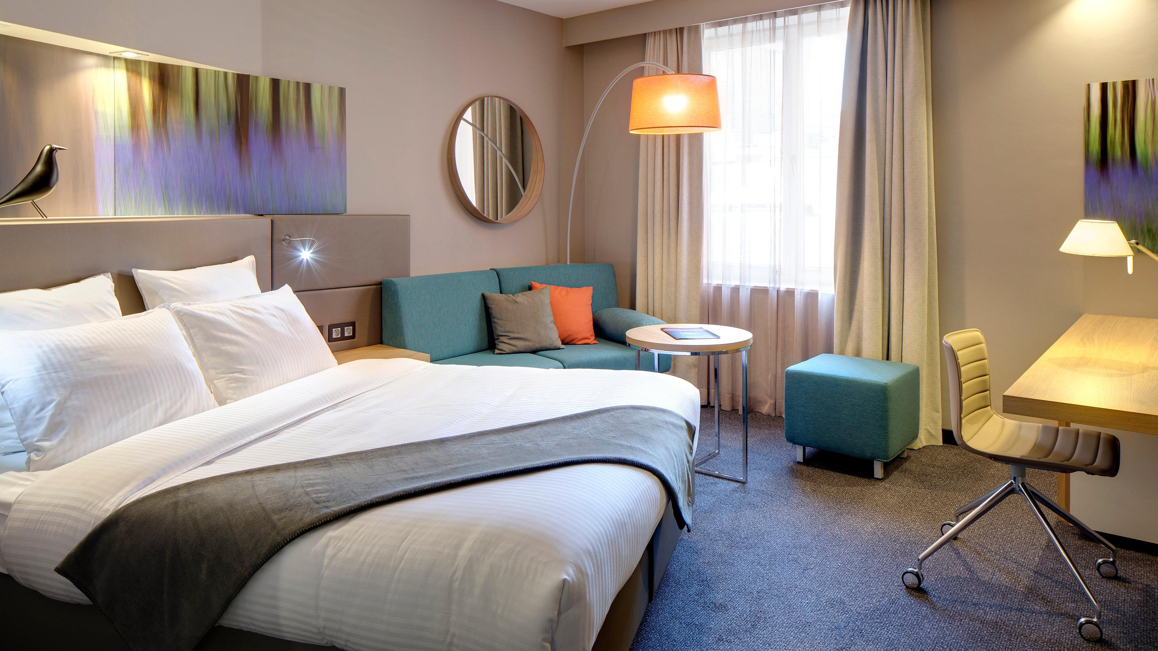 Crowne Plaza Hotel Brugge By Ihg Exterior photo