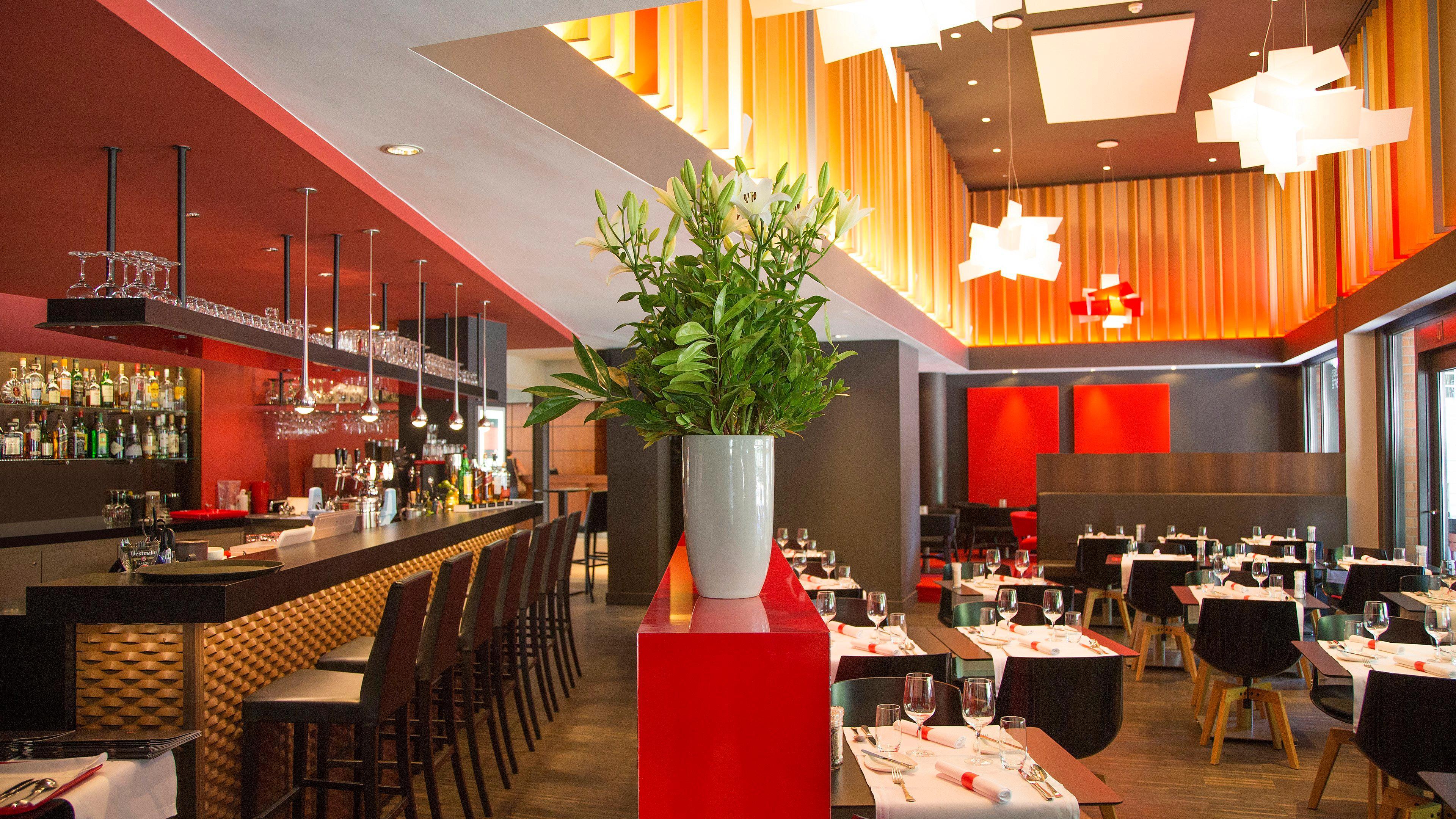 Crowne Plaza Hotel Brugge By Ihg Exterior photo
