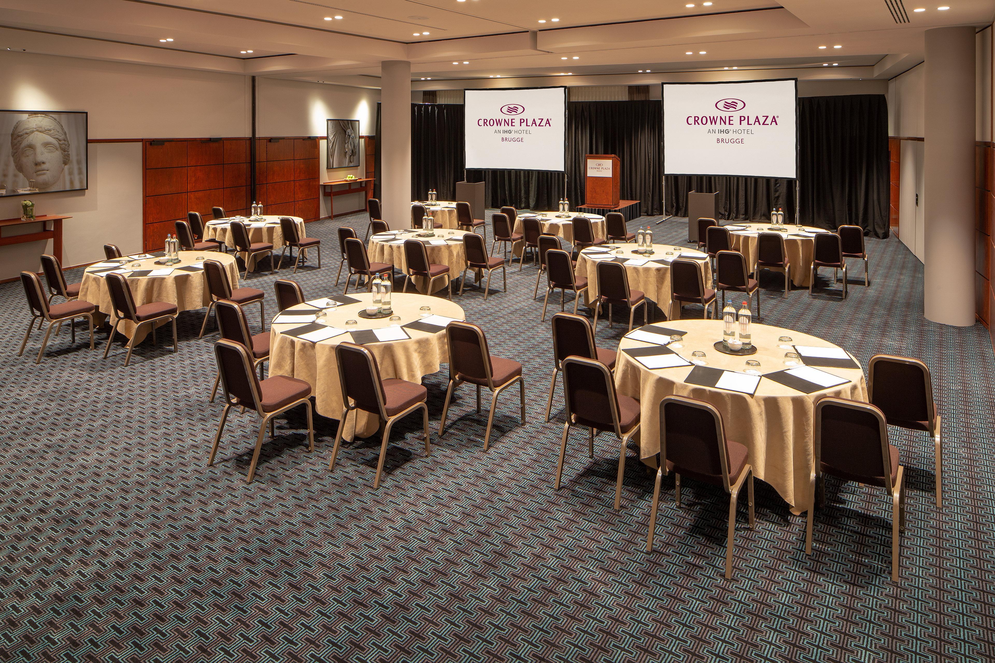 Crowne Plaza Hotel Brugge By Ihg Exterior photo